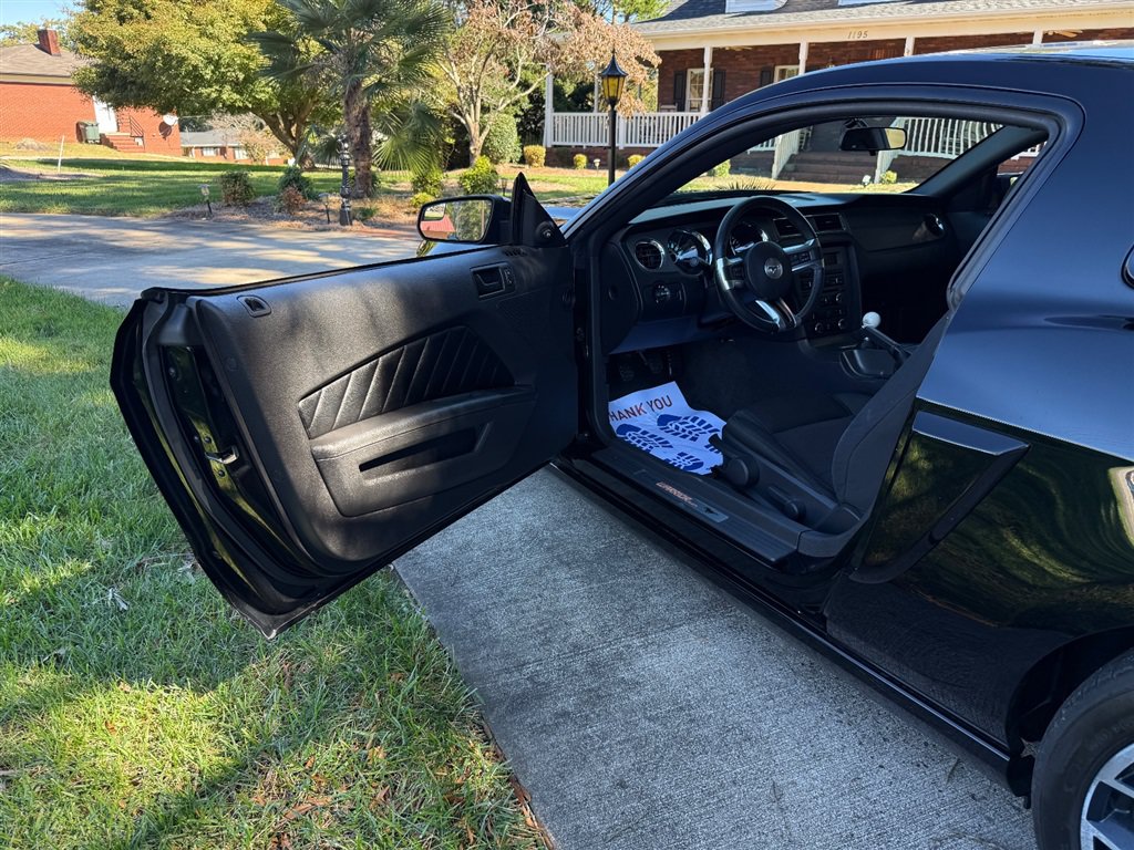 Used 2014 Ford Mustang GT w/ FP8 Appearance Package RWD image 39