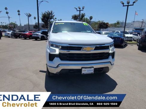 Certified 2023 Chevrolet Silverado 1500 LT AWD/4WD image 3