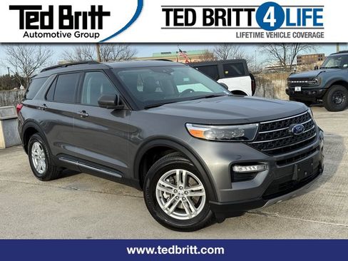Certified 2023 Ford Explorer XLT w/ Equipment Group 202A image 1