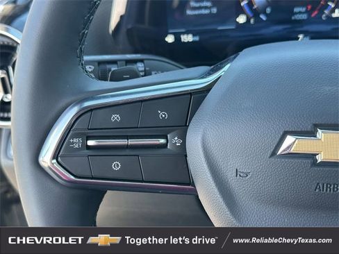 New 2026 Chevrolet Equinox LT w/ Convenience Package II image 13