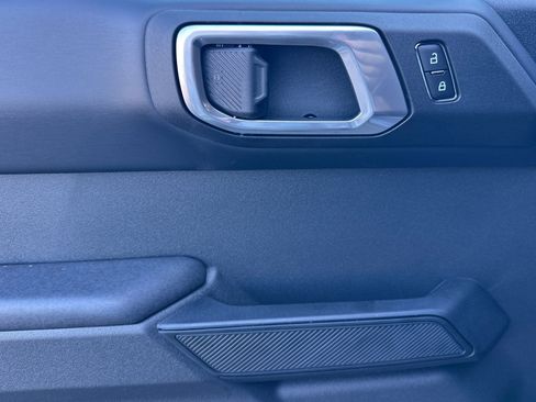 New 2026 Ford Bronco Badlands image 10