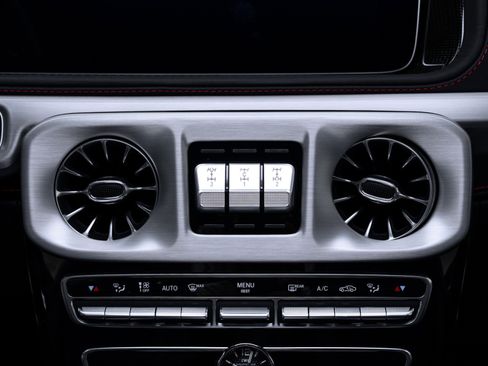 Used 2023 Mercedes-Benz G 63 AMG 4MATIC image 43