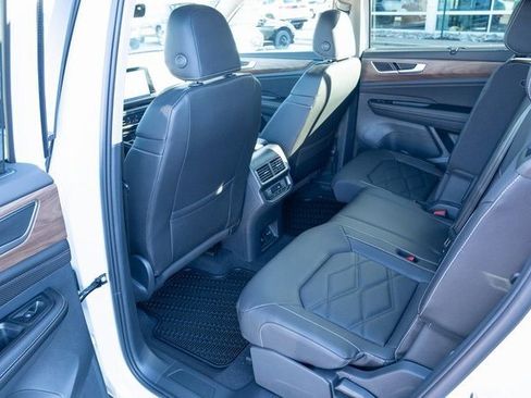 New 2026 Volkswagen Atlas SE image 28