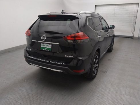 Used 2017 Nissan Rogue SL w/ SL Premium Package AWD/4WD image 7
