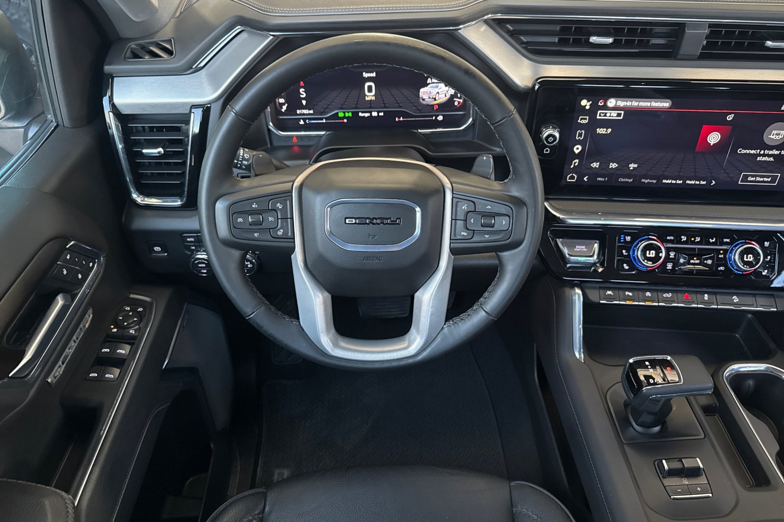 Used 2025 GMC Sierra 1500 Denali AWD/4WD image 15