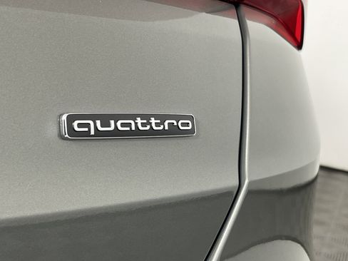 New 2025 Audi Q3 2.0T Premium image 16