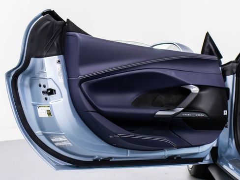 Certified 2025 Ferrari 296 GTS RWD image 35