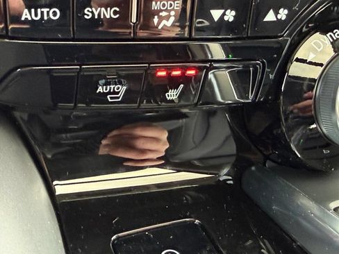 Certified 2026 Acura MDX SH-AWD w/ Technology Package image 19