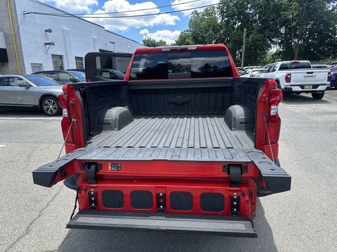 Used 2022 Chevrolet Silverado 1500 LT Trail Boss w/ LT Trail Boss Premium Package AWD/4WD image 18
