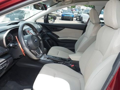 Used 2019 Subaru Impreza 2.0i Premium AWD/4WD image 2