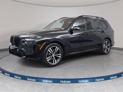 New 2027 BMW X7 xDrive40i w/ M Sport Package AWD/4WD image 1