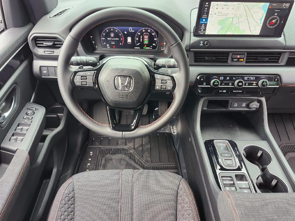 New 2026 Honda Pilot Sport image 11