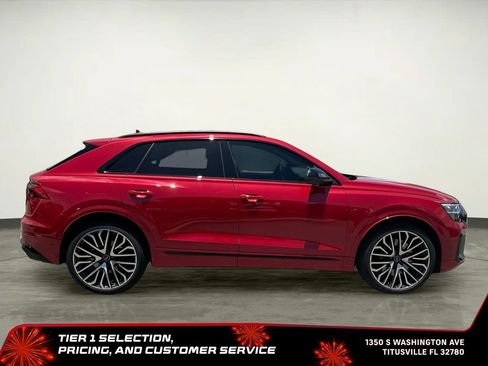 Used 2025 Audi SQ8 Premium Plus w/ 23" Wheel Package AWD/4WD image 11