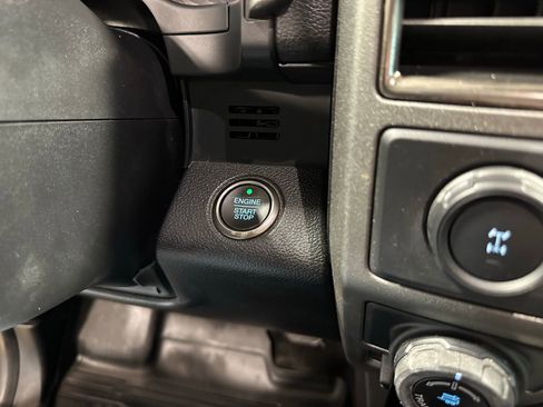 Used 2018 Ford F150 Raptor w/ Equipment Group 802A Luxury image 23