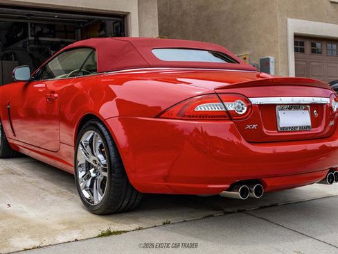 Used 2010 Jaguar XKR R RWD image 19