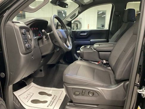 Certified 2025 Chevrolet Silverado 1500 Custom Trail Boss w/ Turbomax Blackout Package image 23