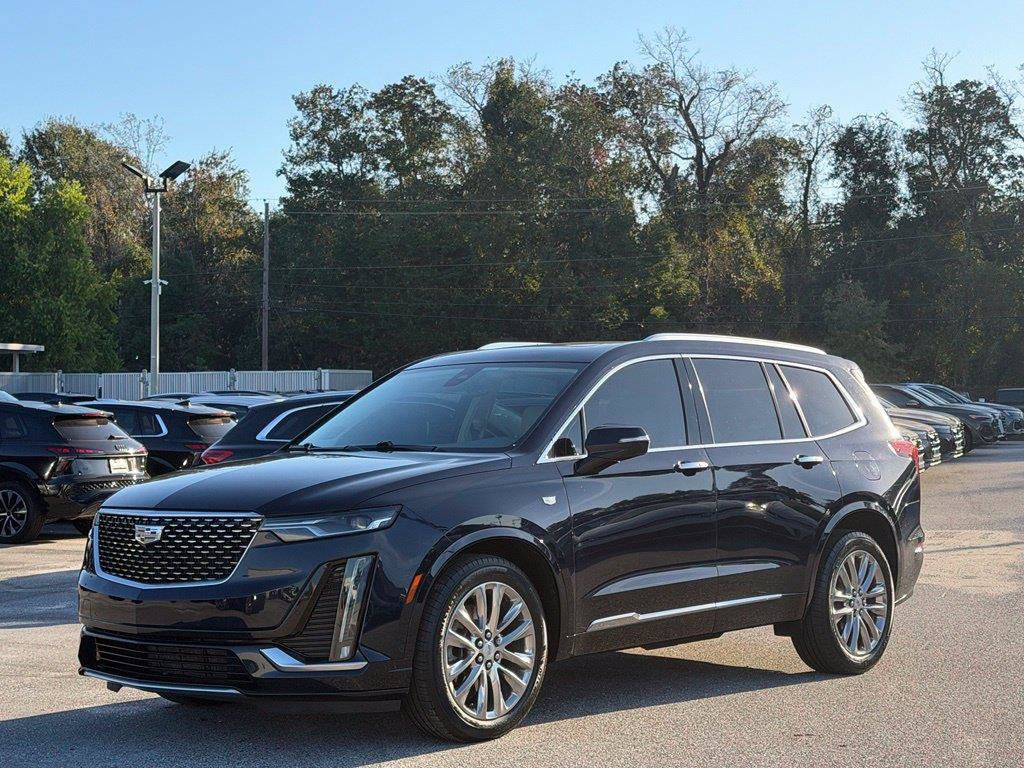 Used 2021 Cadillac XT6 Premium Luxury FWD image 8