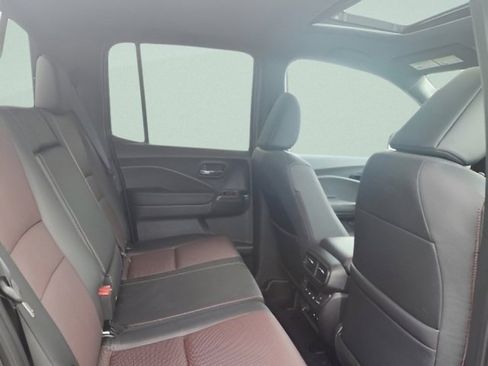 New 2026 Honda Ridgeline Black Edition image 17