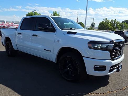Used 2026 RAM 1500 Big Horn AWD/4WD image 2