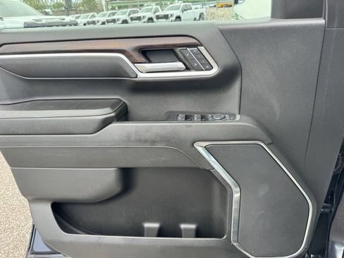 Certified 2024 GMC Sierra 1500 SLT image 22