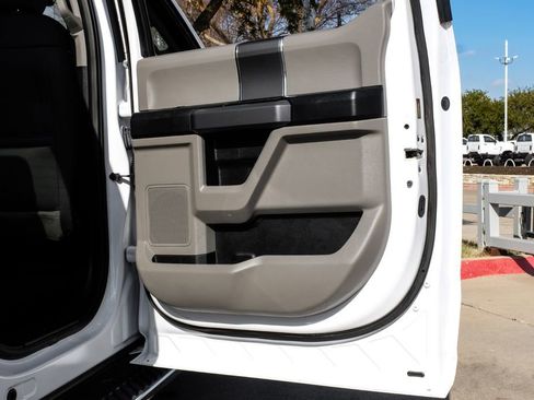 Used 2018 Ford F150 XLT w/ Equipment Group 302A Luxury image 46