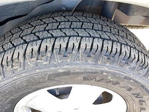 Used 2011 Ford Escape XLT image 13