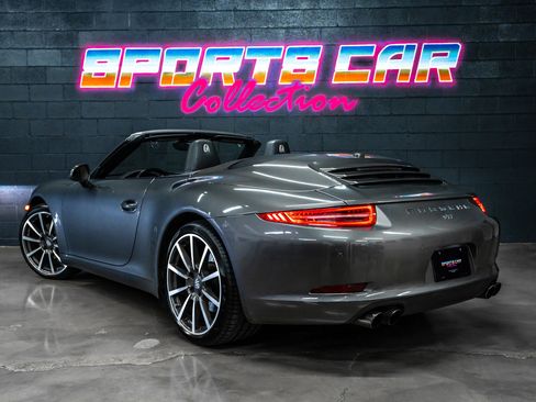 Used 2013 Porsche 911 Carrera RWD image 3