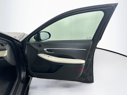 Used 2025 Hyundai Sonata SEL image 33