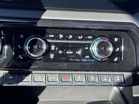 New 2026 GMC Sierra 1500 AT4X image 19