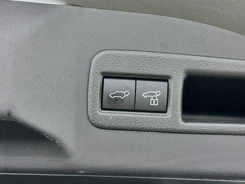 Used 2023 Toyota bZ4X AWD w/ Weather Package image 32