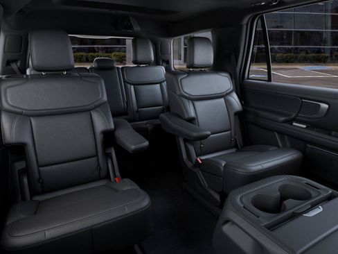 New 2027 Ford Expedition Platinum w/ Stealth Appearance Package RWD image 11