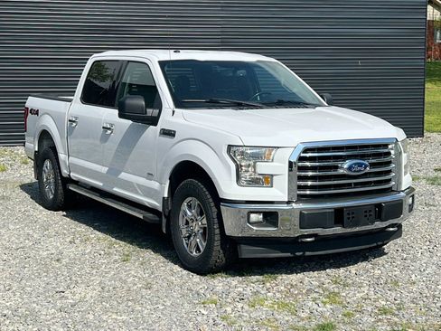 Used 2017 Ford F150 XLT w/ Equipment Group 302A Luxury AWD/4WD image 7
