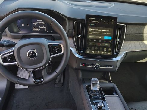New 2026 Volvo XC90 B6 Ultra image 12