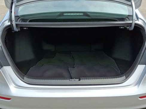 Used 2025 Honda Accord SE image 33