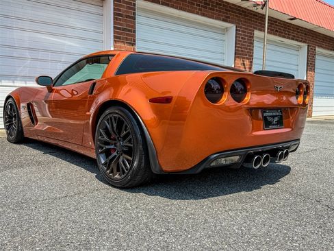 Used 2007 Chevrolet Corvette Z06 w/ Preferred Equipment Group RWD image 20