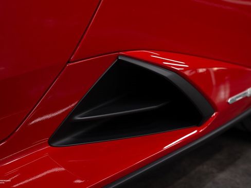 Used 2023 Lamborghini Huracan EVO image 10