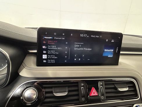 Used 2023 Genesis G70 3.3T w/ Sport Prestige Package image 10