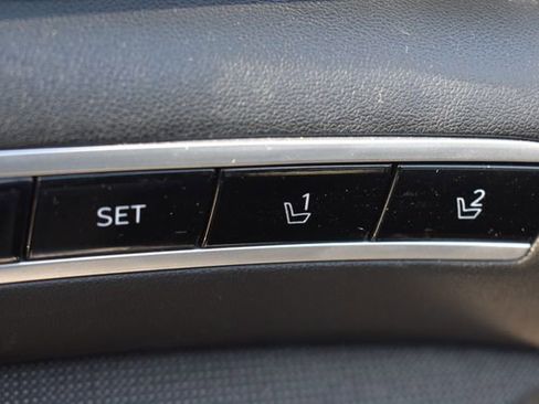 Used 2022 Hyundai Tucson Limited image 25