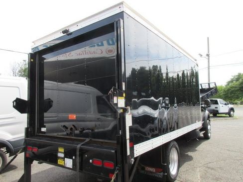 Used 2021 Ford F550 4x4 Regular Cab Super Duty w/ Power Equipment Group image 6