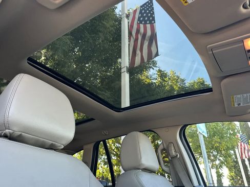 Used 2014 Ford Edge SEL w/ Equipment Group 205A FWD image 19