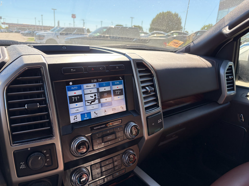 Used 2019 Ford F150 King Ranch w/ Equipment Group 601A Luxury AWD/4WD image 18