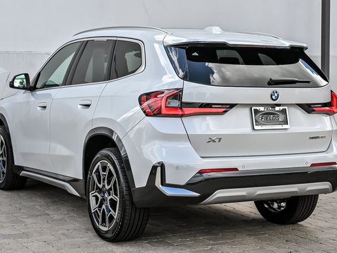 Used 2026 BMW X1 xDrive28i AWD/4WD image 11