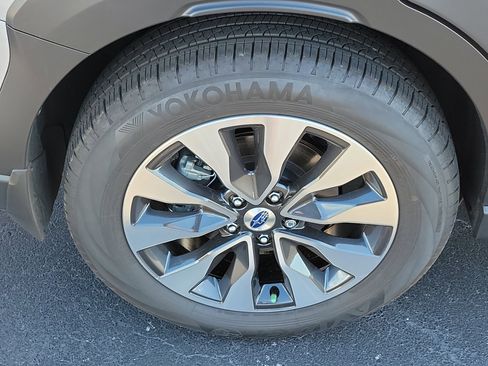 Used 2024 Subaru Outback Limited XT w/ Popular Package #2 image 7