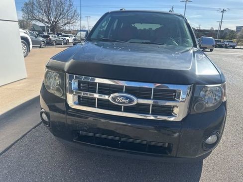 Used 2012 Ford Escape XLT image 2