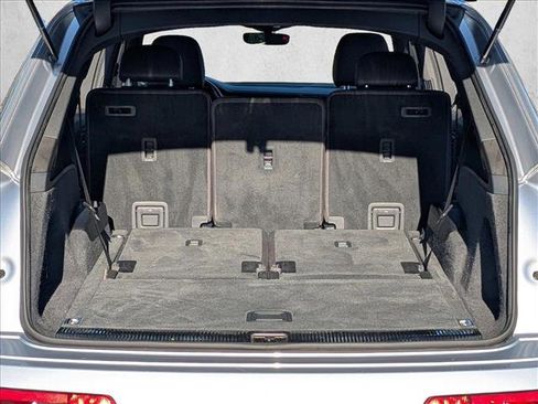 Used 2021 Audi Q7 2.0T Premium Plus w/ Executive Package image 6
