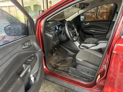 Used 2014 Ford Escape SE FWD image 6