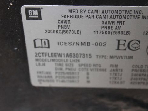 Used 2010 GMC Terrain SLE image 8