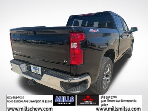 Used 2024 Chevrolet Silverado 1500 LT AWD/4WD image 5
