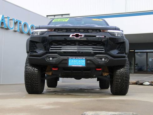 Certified 2024 Chevrolet Colorado ZR2 w/ ZR2 Bison Edition image 3