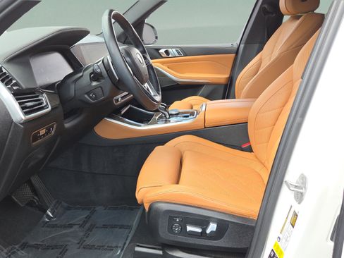 Certified 2023 BMW X5 xDrive40i w/ Premium Package image 9